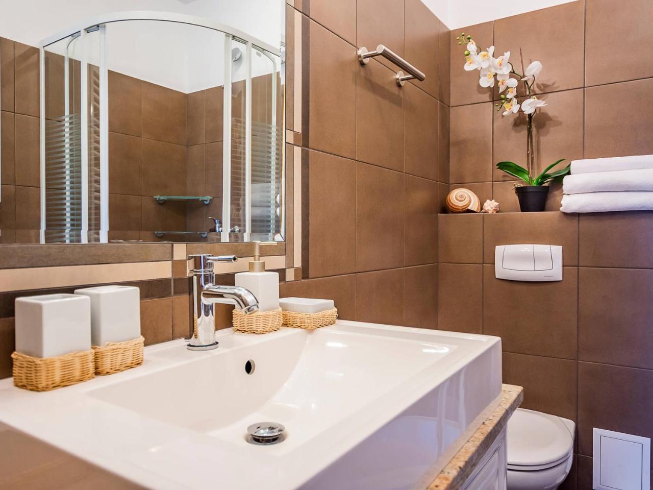 Vacationclub - Rezydencja Bursztyn Apartament 36 シフィノウイシチェ エクステリア 写真